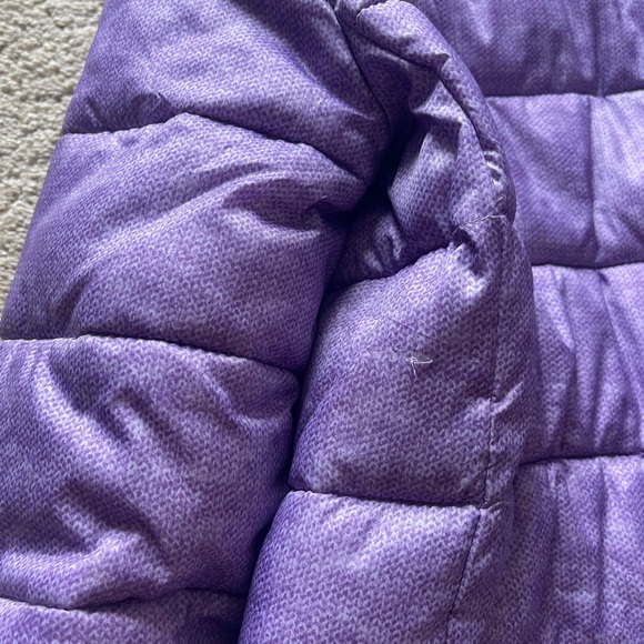 Girls Purple Champion 9 Puffer Jacket Size 9/10 - Picture 6 of 7